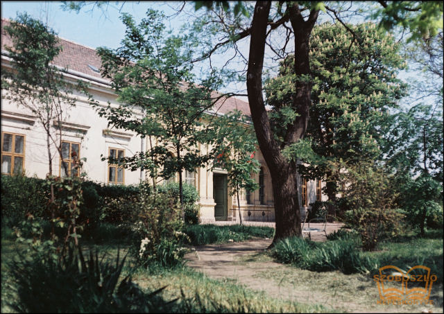 Közgazdasági Szakközép