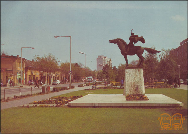 Hősök tere, Bocskai szoborral